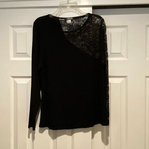 Sexy top, 1/2 jersey, 1/2 lace. Never worn.